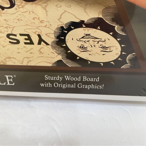 NEW IN BOX HASBRO OUIJA BOARD - Picture 2 of 3